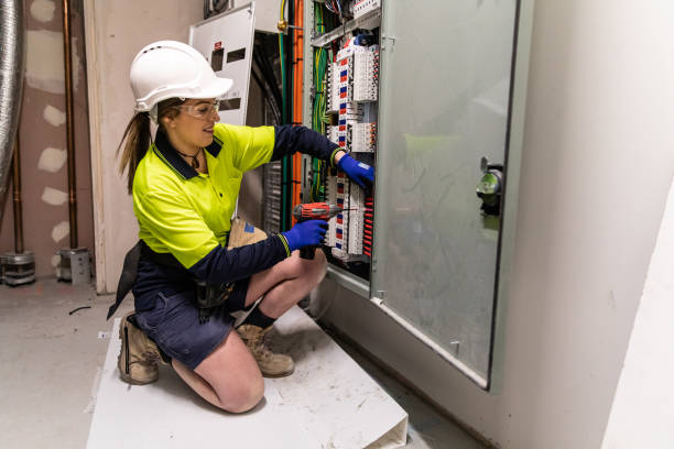 Best Affordable Emergency Electrician  in Bingham Farms, MI