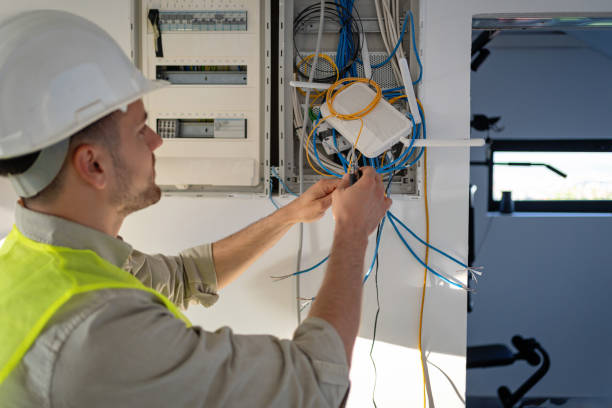Best Electrical Contractors for Businesses  in Bingham Farms, MI