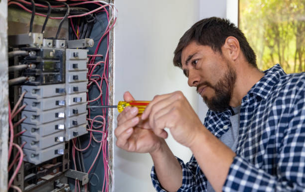 Best Local Electrician Companies  in Bingham Farms, MI